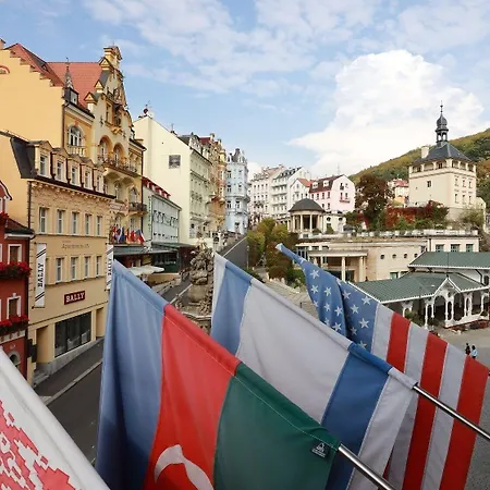 Art Deco Wolker By Astoria & Medical Hotel 4*
