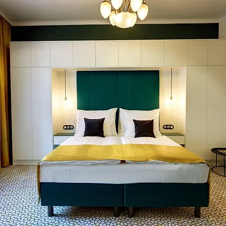 Art Deco Wolker By Astoria & Medical 4* KLV