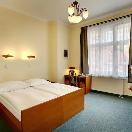 Art Deco Wolker By Astoria & Medical Hotel 4*
