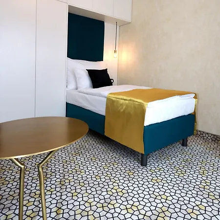 Art Deco Wolker By Astoria & Medical Hotel 4*