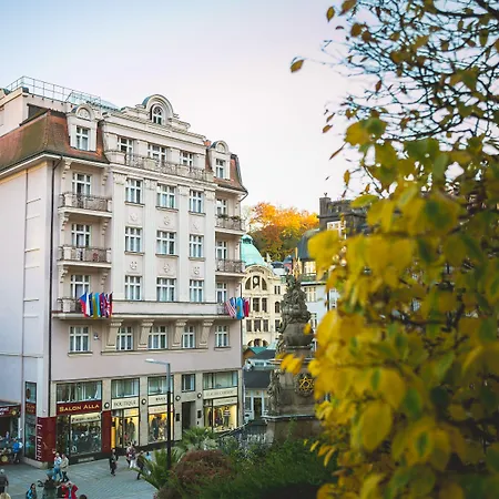 Art Deco Wolker By Astoria & Medical Hotel 4*