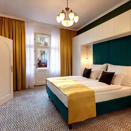 Art Deco Wolker By Astoria & Medical 4* Karlsbad