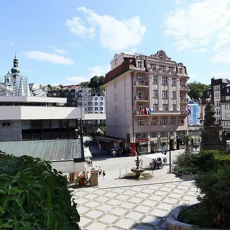 Art Deco Wolker By Astoria & Medical Karlovy Vary