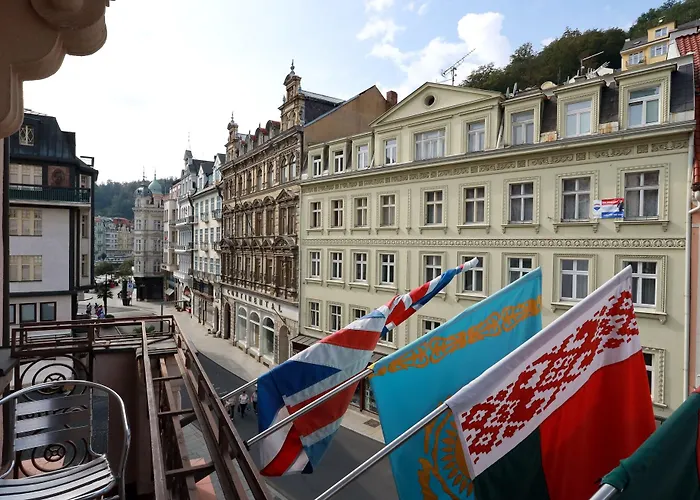 Art Deco Wolker By Astoria & Medical Hotel 4*