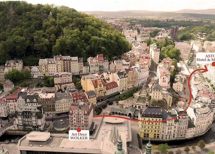Art Deco Wolker By Astoria & Medical Hotel 4*