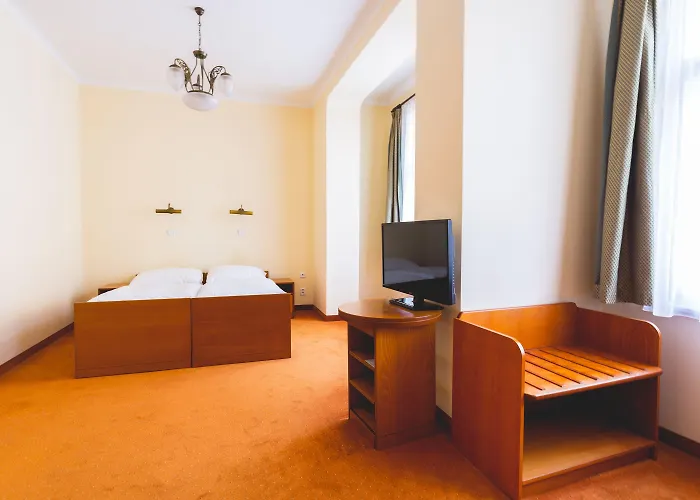 Art Deco Wolker By Astoria & Medical Karlovy Vary