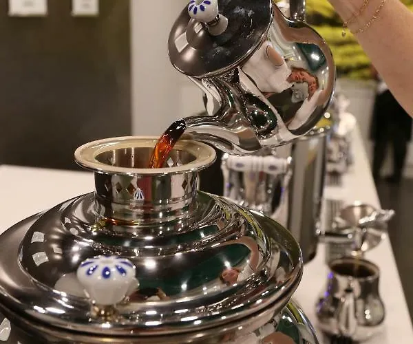 Art Deco Wolker By Astoria & Medical Hotel